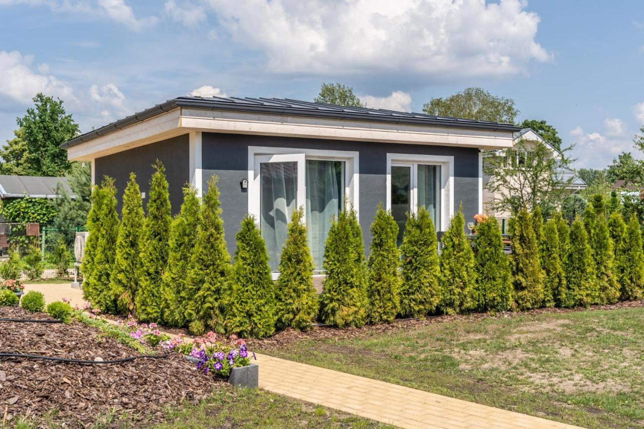 Family Garden House With Free Private Parking & Playground Villa Рига Екстериор снимка